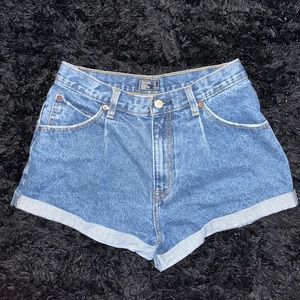 Abercrombie & Fitch Annie High Rise Shorts